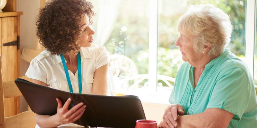 Funeral Planner helping plan a funeral